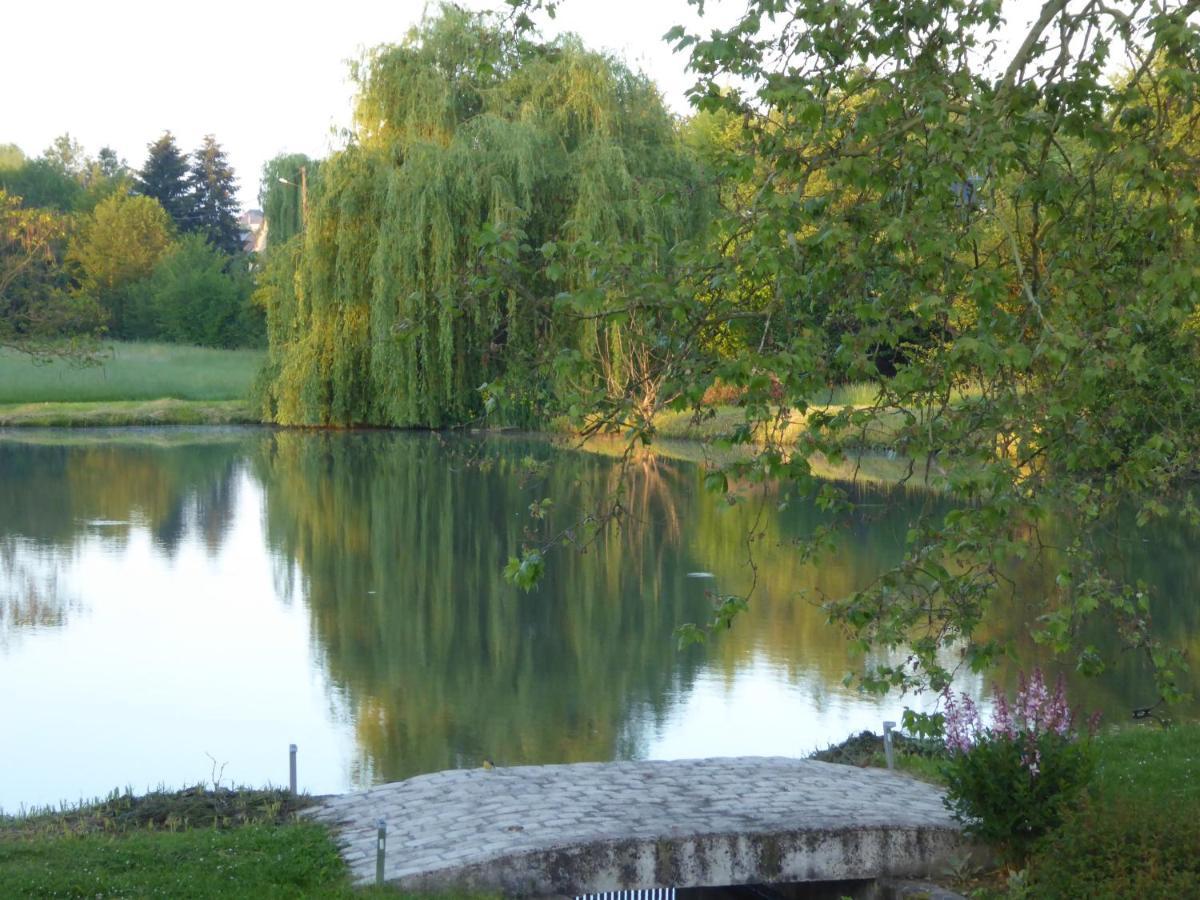 Bed and Breakfast Moulin Du Fief Gentil Blere Экстерьер фото